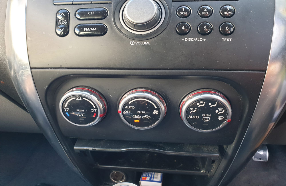 Suzuki SX4 GLX Heater control panel